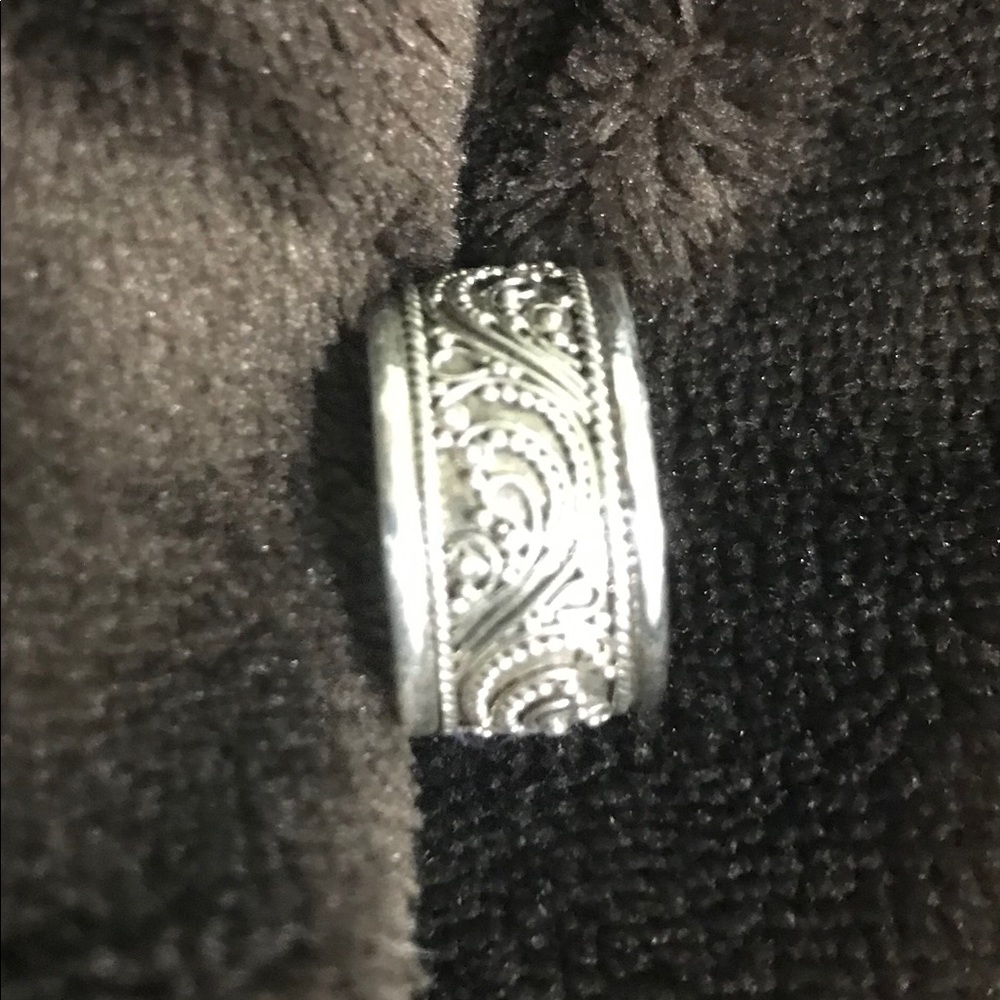 Sterling silver filigree ring